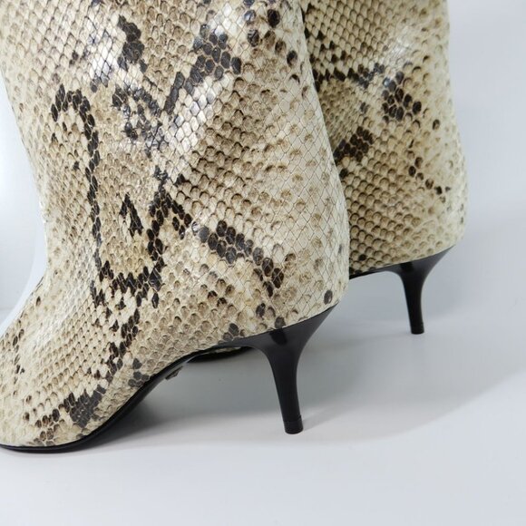 SCHUTZ Frances Pointed Toe Bootie Sz 7 Kitten Heel Cream Beige Snake Leather NEW - Picture 4 of 12